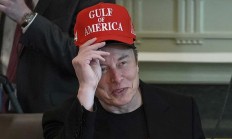 白宮人事動蕩 馬斯克戴兩頂帽子告別